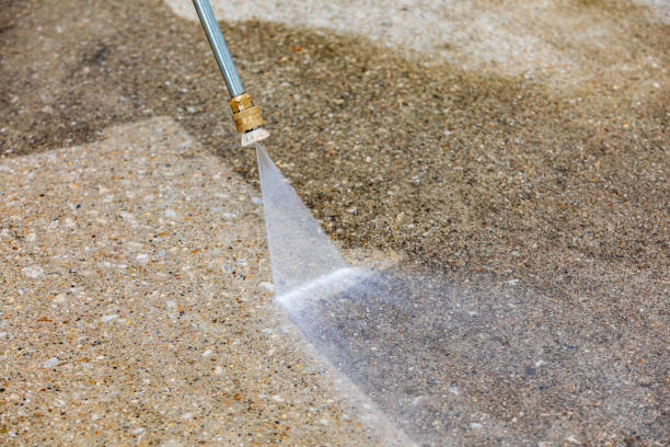 Best Playground Equipment Cleaning  in Old Bethpage, NY